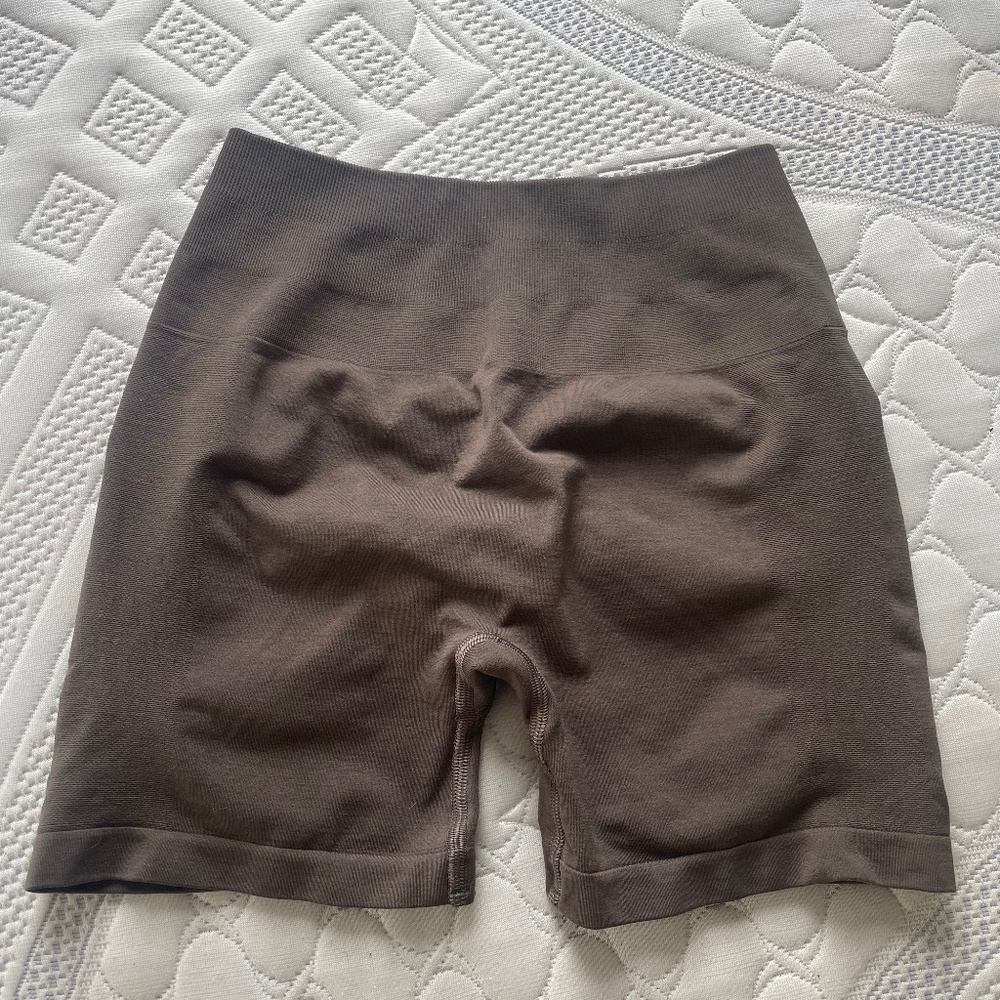 Alphalete dark brown biker shorts